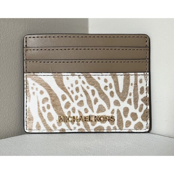 New Michael Kors Jet Set Travel Card Holder Haircalf/Leather Exotic Print Camel - Picture 1 of 2